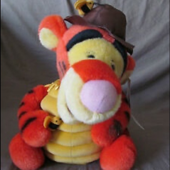 DISNEY STORE EXCLUSIVE BEE HIVE TIGGER ANIMATED - Picture 1 of 4